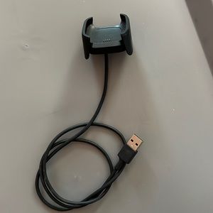 Fitbit Versa 2 charger
